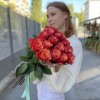 15 красно-желтых роз Боргат